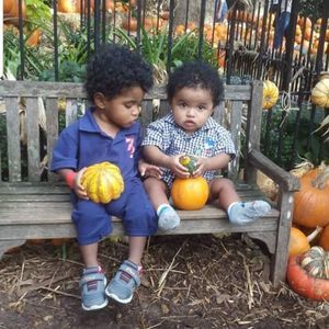 Meet your Posher, Tella